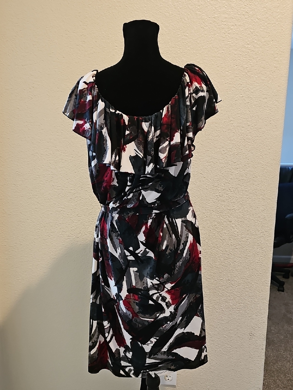 Multi Color Dress - Picture 3 of 4
